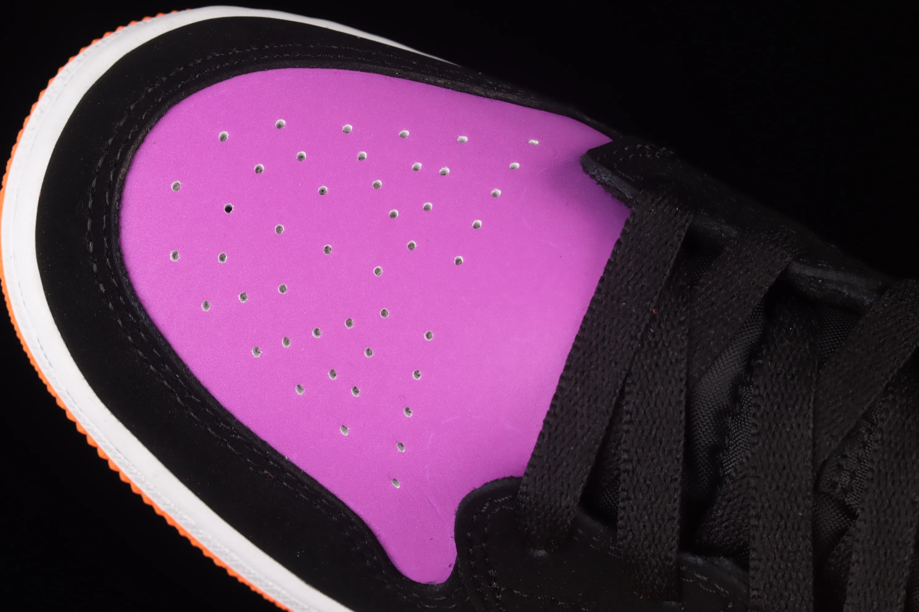 All categories Air Jordan Jordan series basketball shoes Air Jordan 1 Mid G version pure original Air Jordan 1 Mid AJ1 Joe 1 Candy Yuanyang 3M reflective color matching mid-top basketball shoes 554725-083